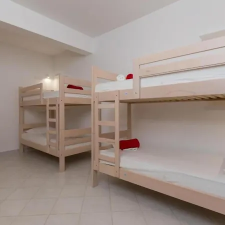 Feriehus Free Bird - Bed In Four Bed Mixed 2 Dubrovnik