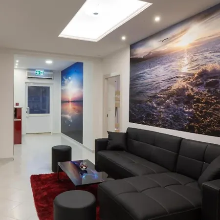Tatil Evi Free Bird - Bed In Four Bed Mixed 2 *